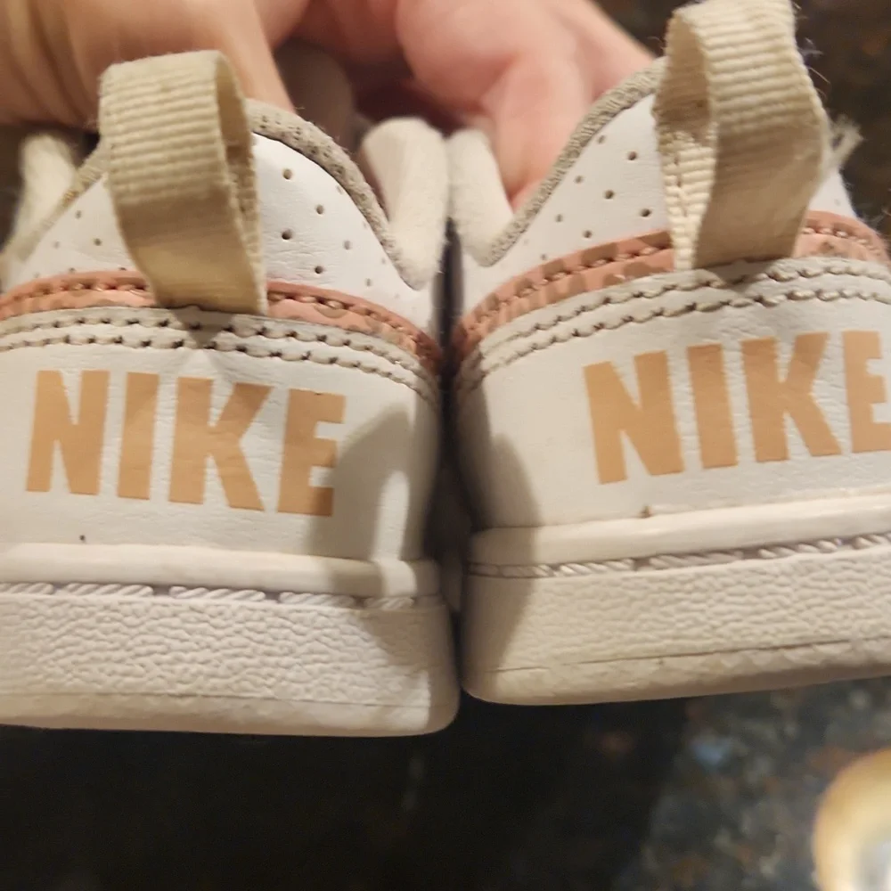 Nike Kids White With Pink Leopard Print Swoosh Sneakers Size 10 Child